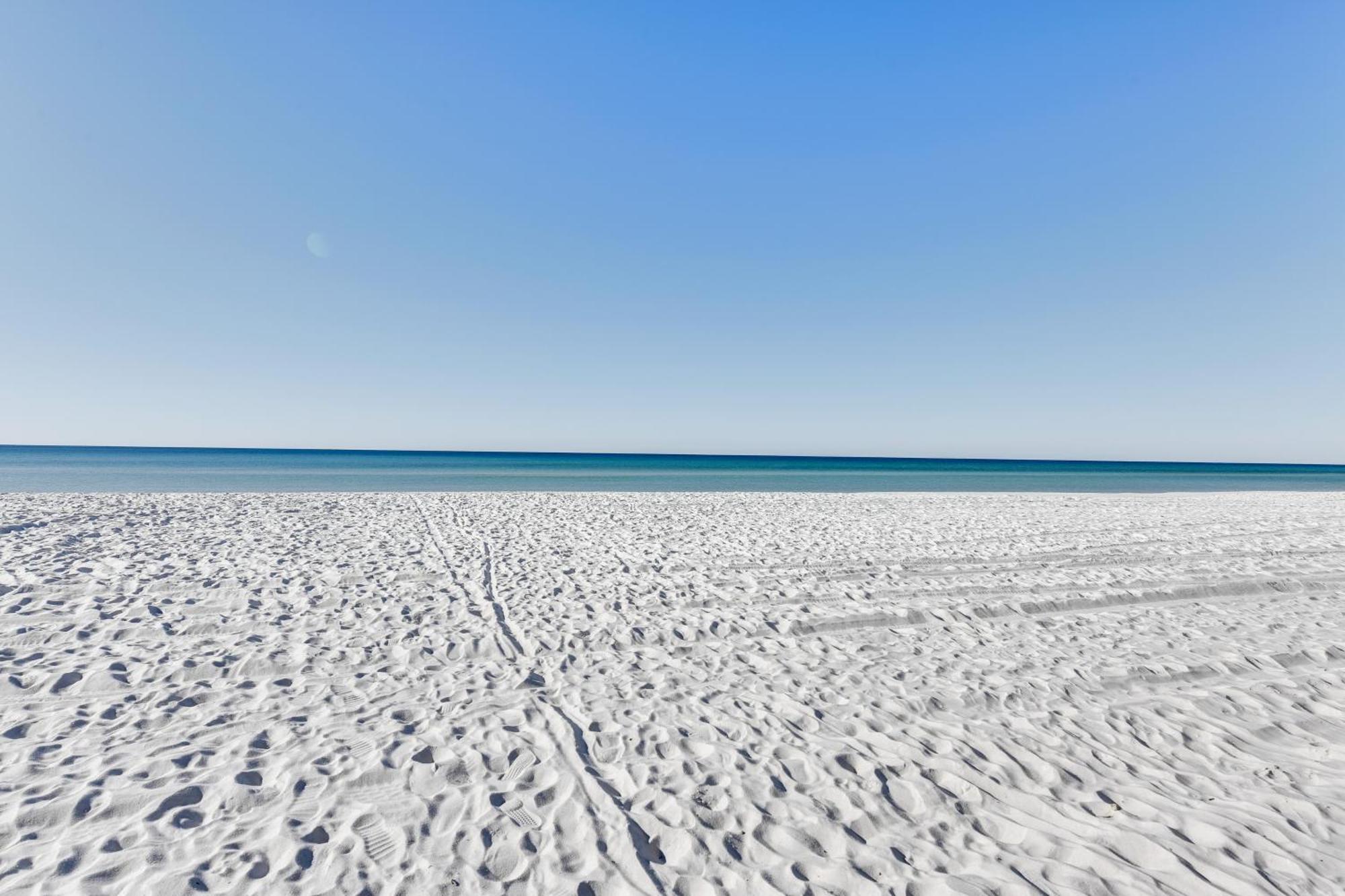 Pcb Studio With Private Patio Steps To Beach! Panama City Beach Bagian luar foto